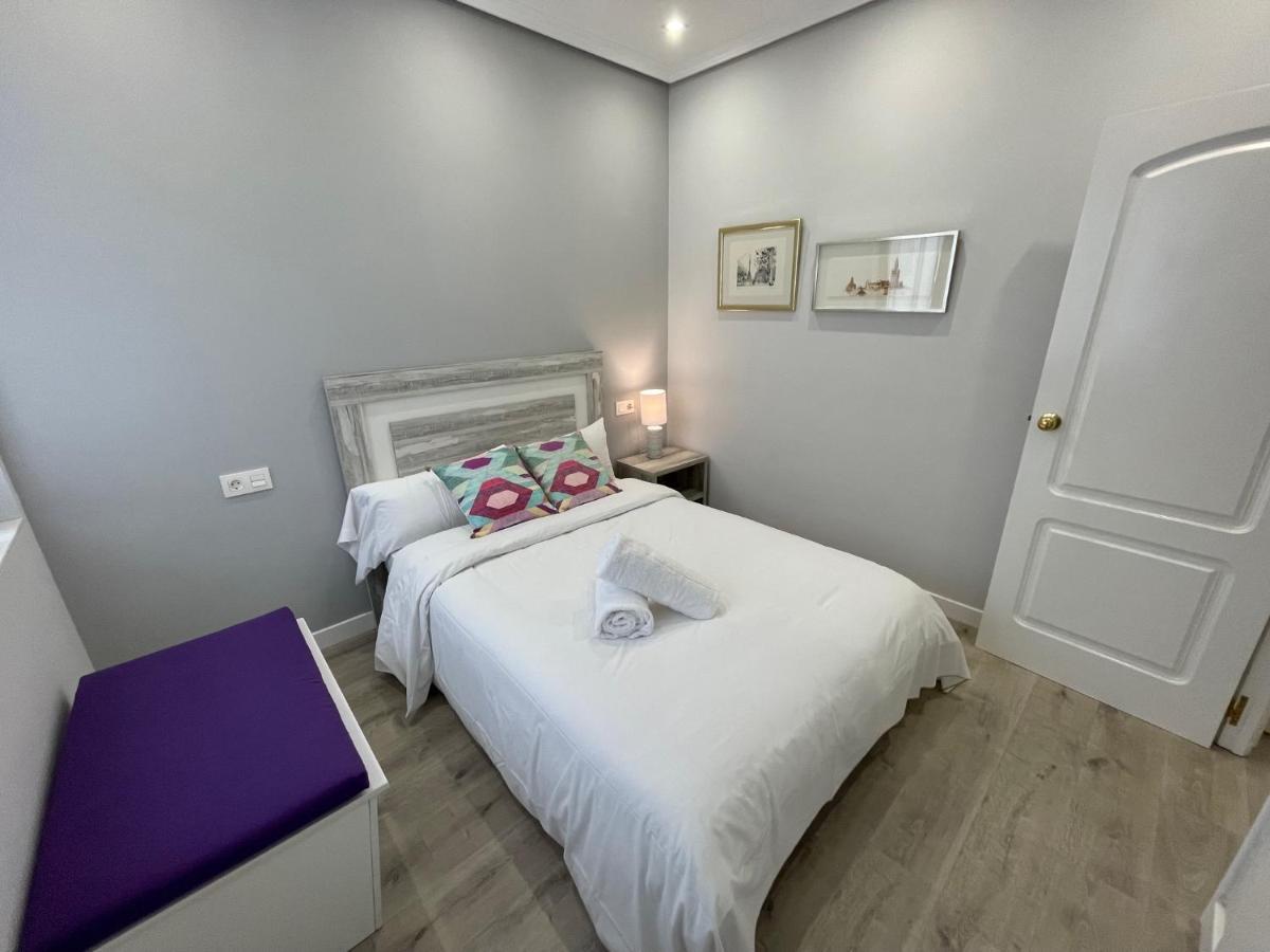Brocense Centro 2 Habitaciones Salamanca Eksteriør billede