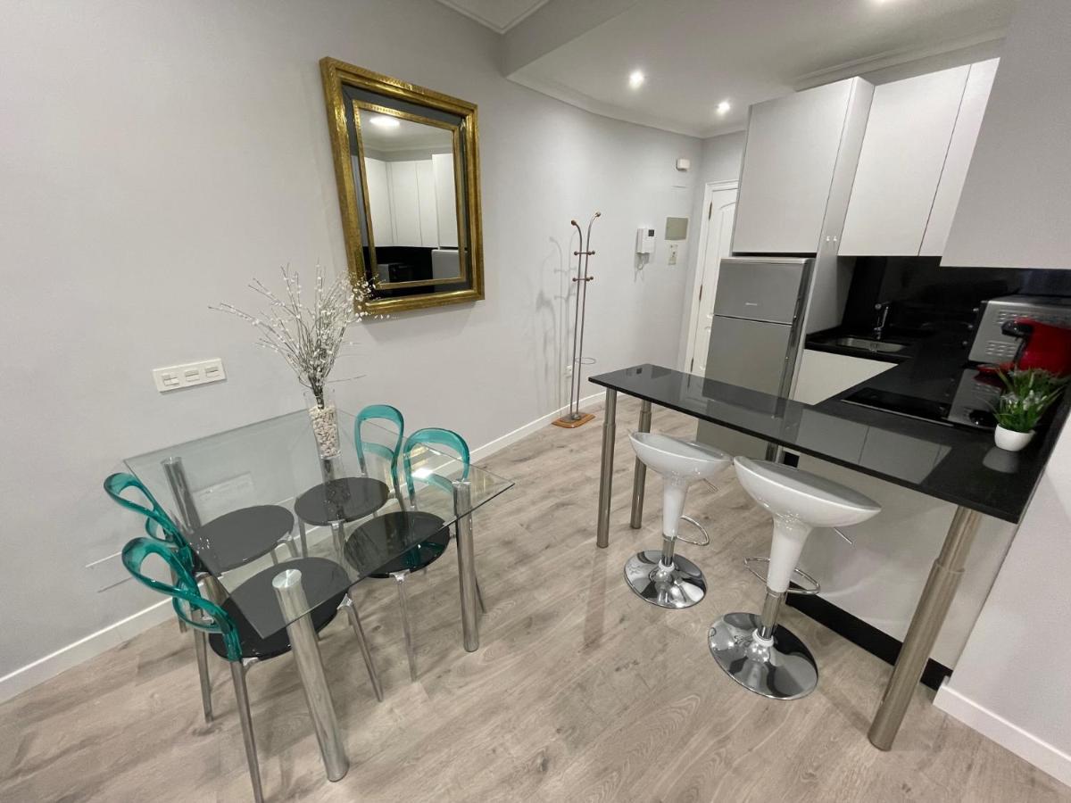Brocense Centro 2 Habitaciones Salamanca Eksteriør billede
