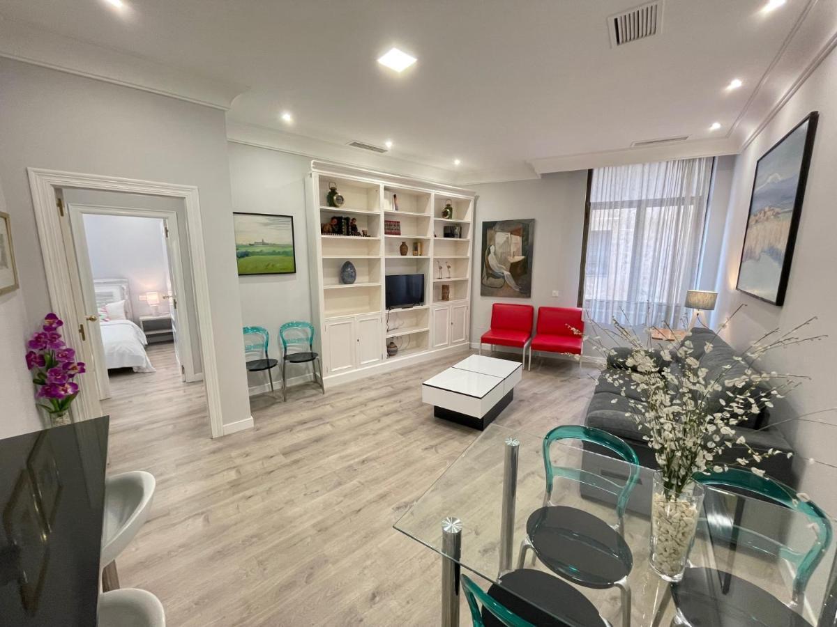 Brocense Centro 2 Habitaciones Salamanca Eksteriør billede